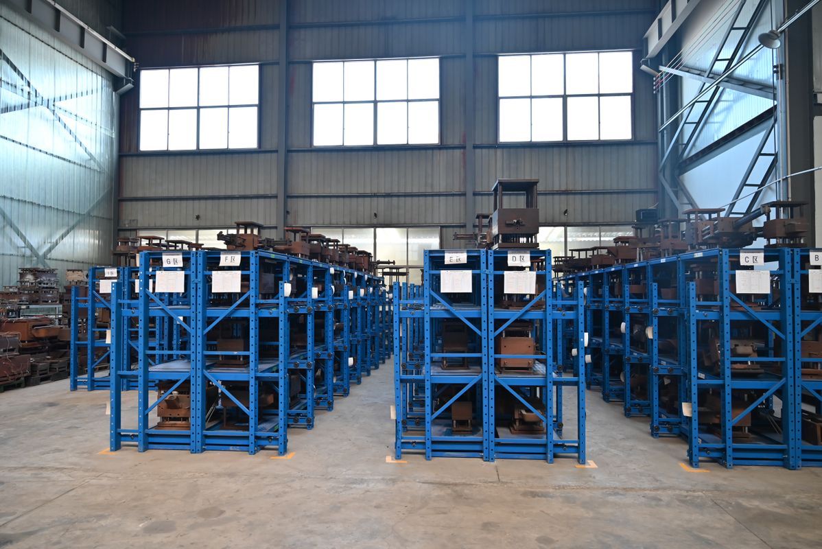 Mold storage facility